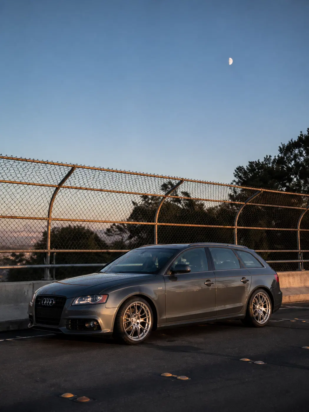 AI-generated view of a 2009 Audi A4 Avant 2.0T Quattro with Neuspeed RSe10 wheels