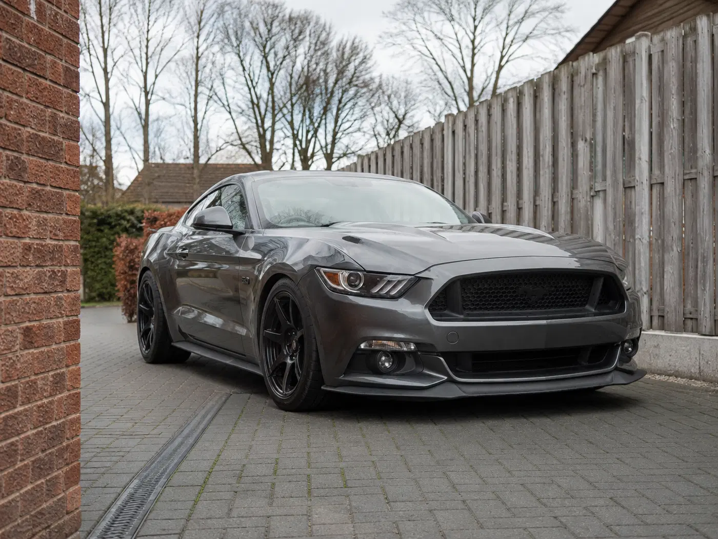 AI-generated view of a 2016 Ford Mustang GT with SVE R350 wheels