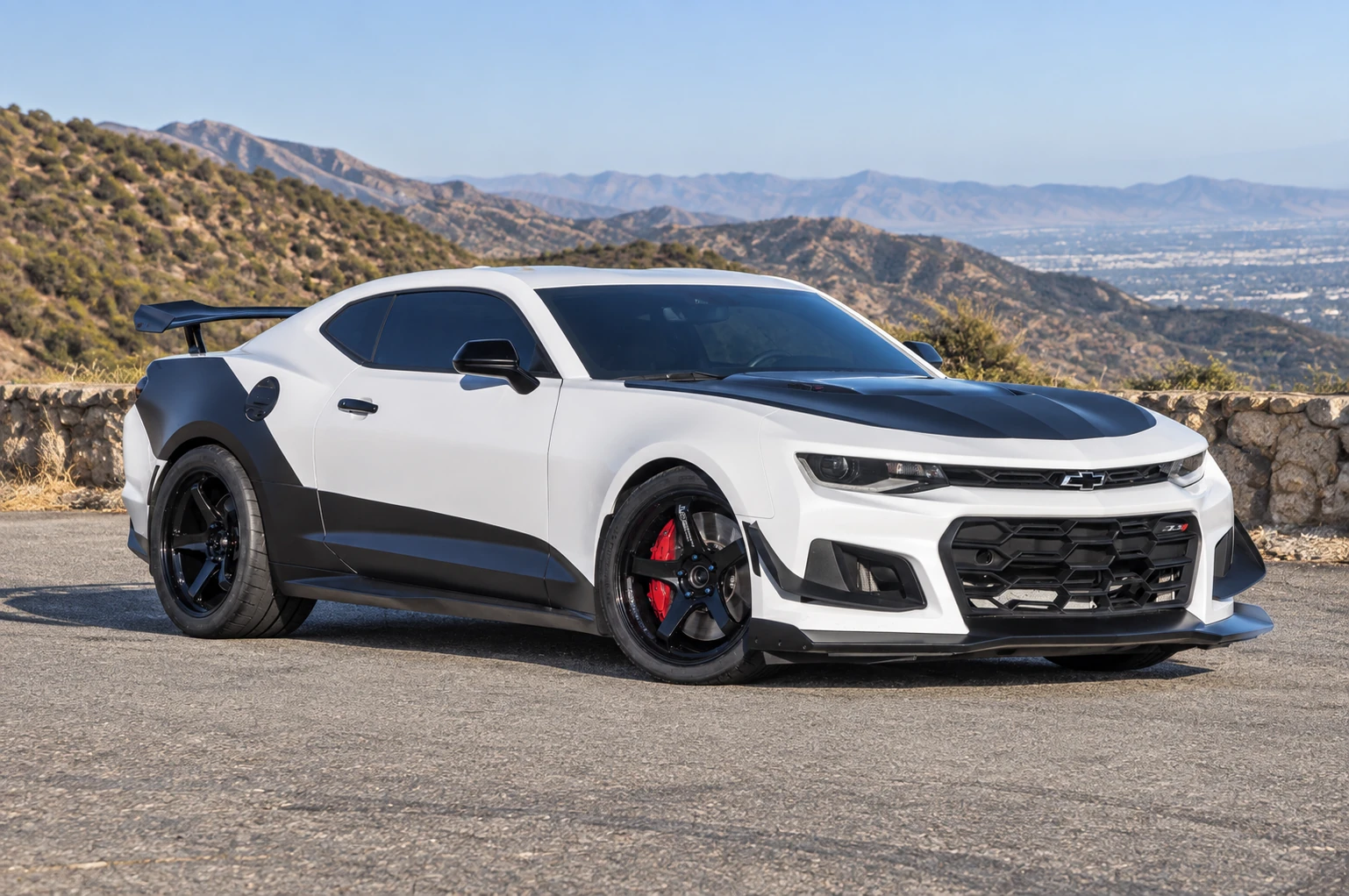 AI-generated view of a 2022 Chevrolet Camaro ZL1 1LE with Advan Racing GT Beyond wheels