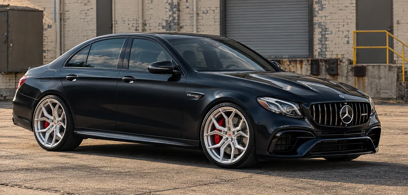 AI-generated view of a 2019 Mercedes-Benz E63 S AMG with Vossen EVO-3 wheels