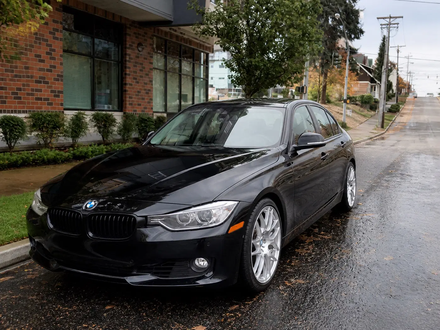 AI-generated view of a 2015 BMW 328i xDrive with VMR V710 wheels
