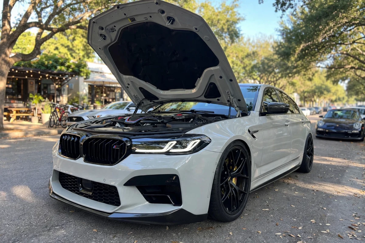 AI-generated view of a 2022 BMW M5 Competition with BBS FI-R wheels