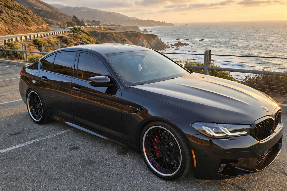 AI-generated view of a 2022 BMW M5 Competition with Avant Garde N/A wheels
