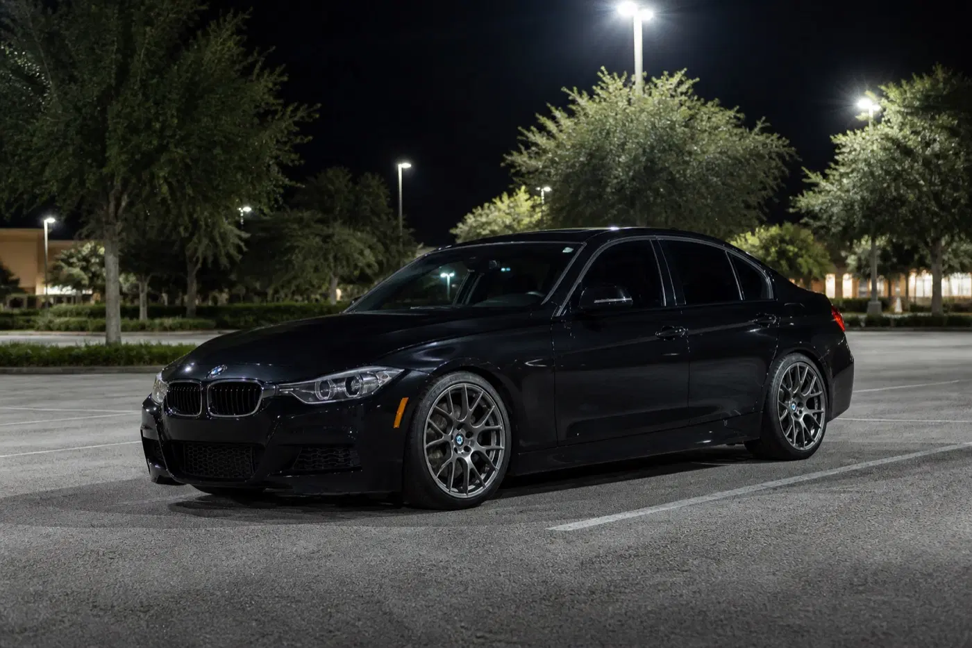 AI-generated view of a 2013 BMW 335i with VMR V810 wheels