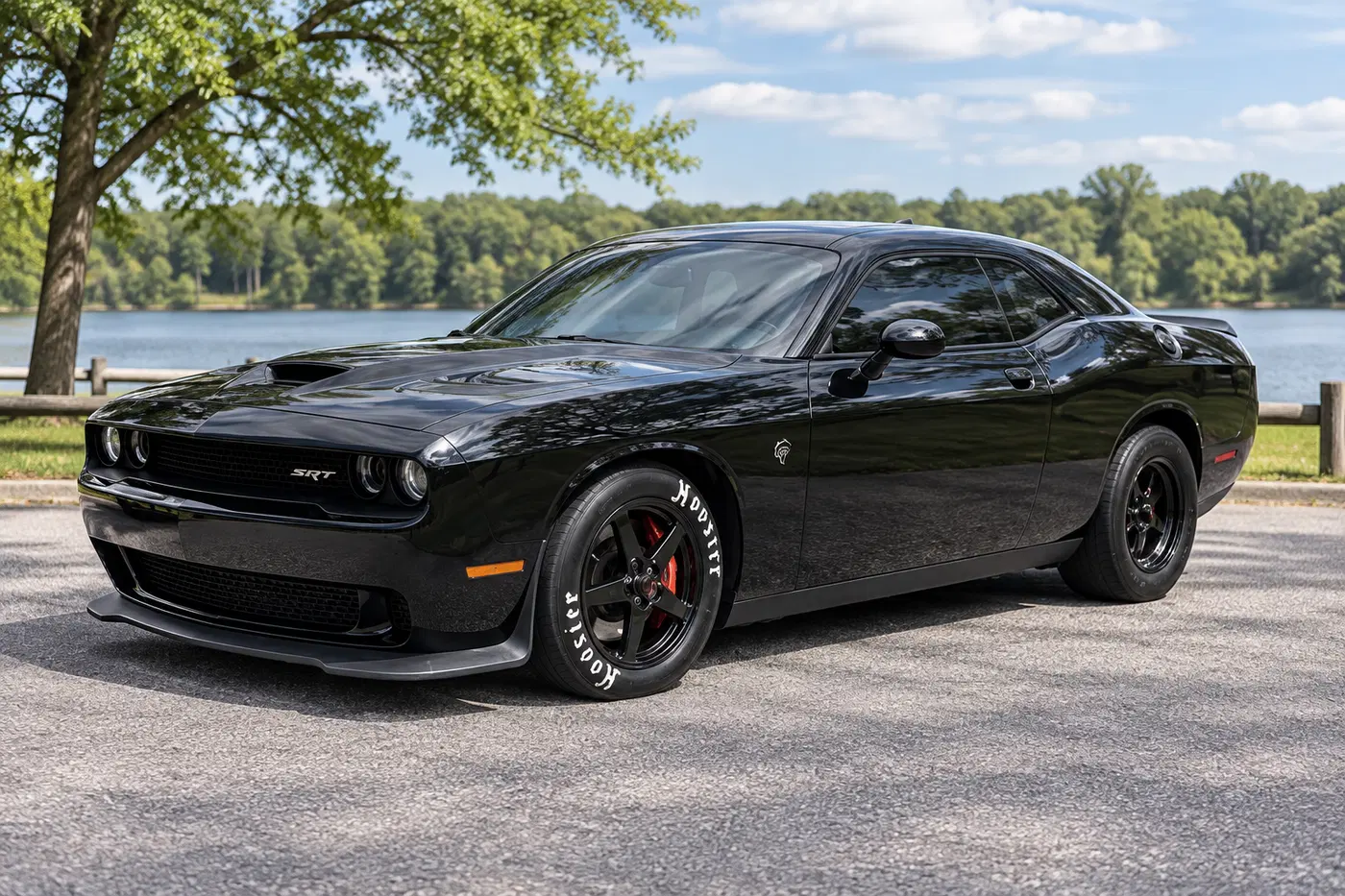 AI-generated view of a 2015 Dodge Challenger SRT Hellcat with Race Star DragStar 92 wheels