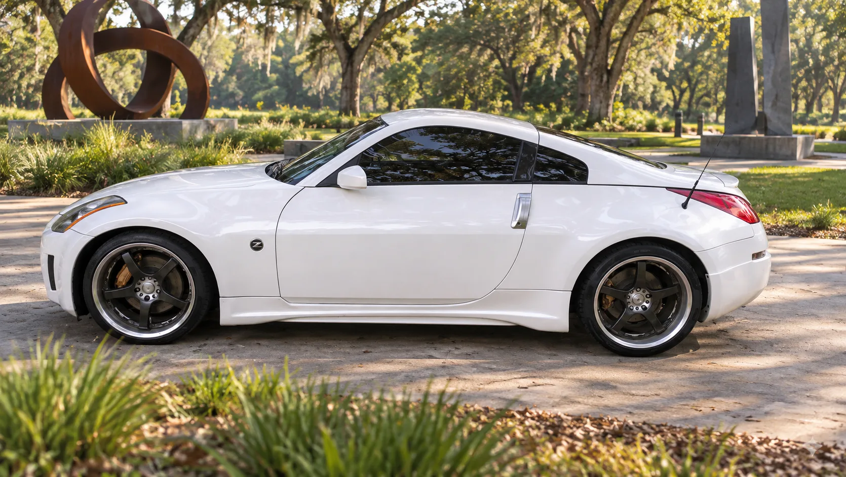 AI-generated view of a 2003 Nissan 350Z Track Edition with RO_JA by RAYS R2-5 wheels