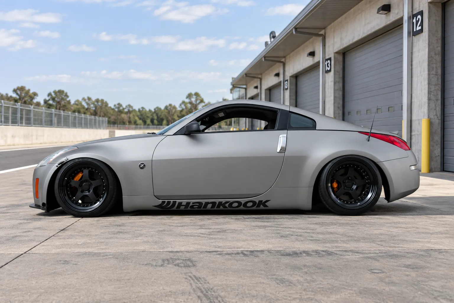 AI-generated view of a 2004 Nissan 350Z Track with CCW LM5 wheels