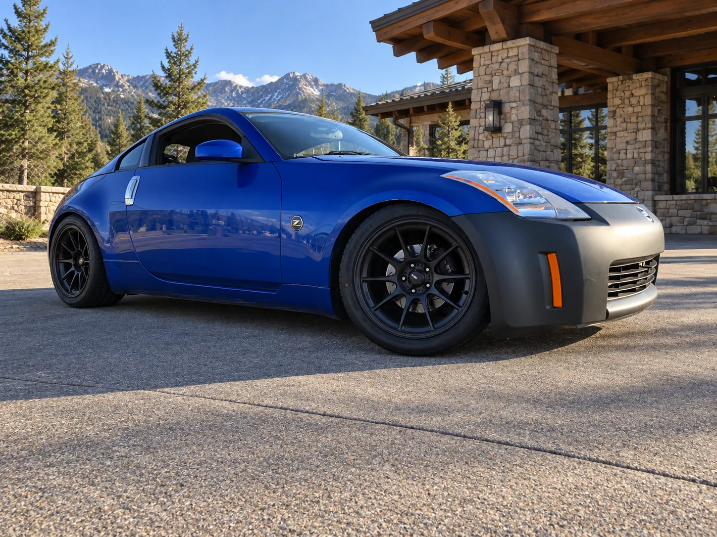 AI-generated view of a 2005 Nissan 350Z Enthusiast with Konig Dekagram wheels