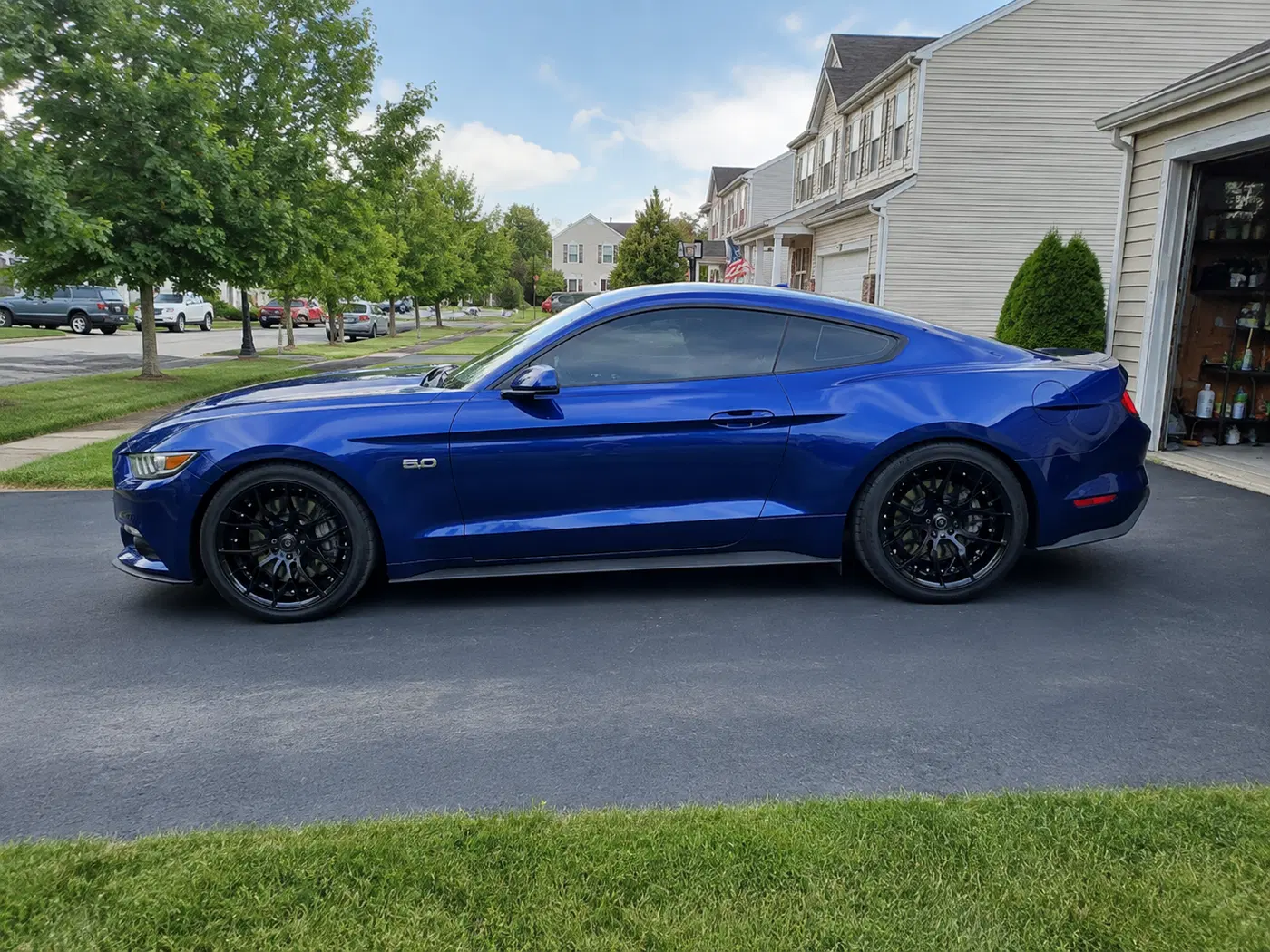 AI-generated view of a 2016 Ford Mustang GT with Marquee Luxury M1000 wheels