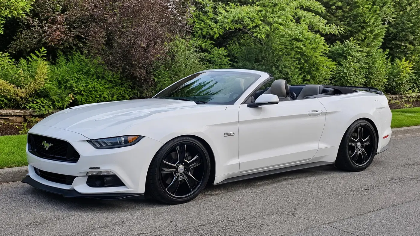 AI-generated view of a 2015 Ford Mustang GT Convertible with Cragar 615 wheels