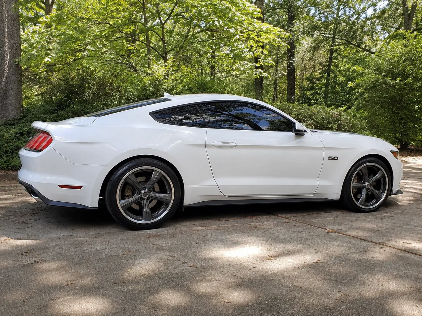 AI-generated view of a 2016 Ford Mustang GT Premium PP with Carroll Shelby CS-11 wheels
